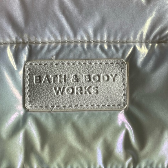 BATH & BODY WORKS IRIDESCENT TOTE BAG NEW WITH TAG 2023!-Retails $112 - Picture 3 of 8